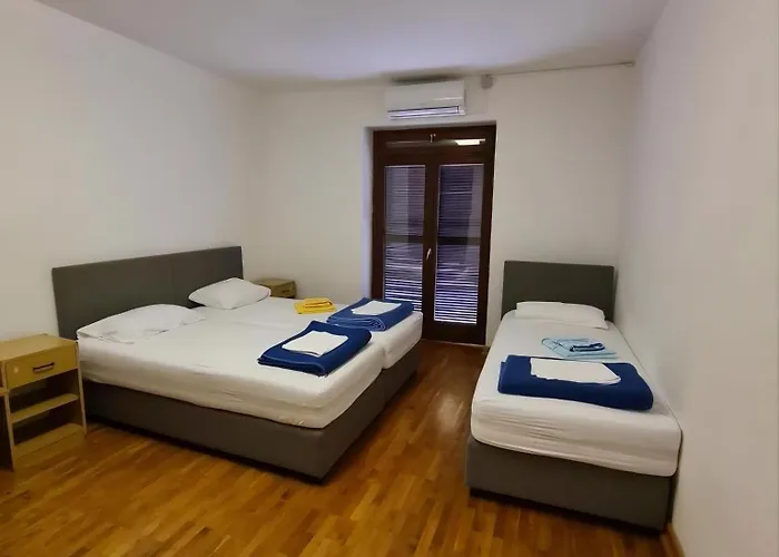 Ostello Letovisce Primarija Kurta Kanclerja *