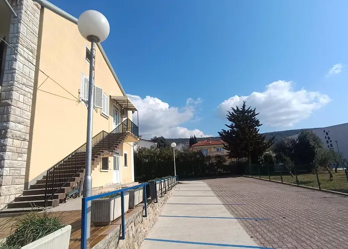 Ostello Letovisce Primarija Kurta Kanclerja Punat