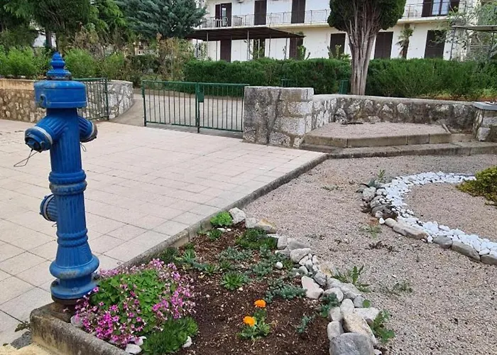 Letovisce Primarija Kurta Kanclerja بيت شباب
